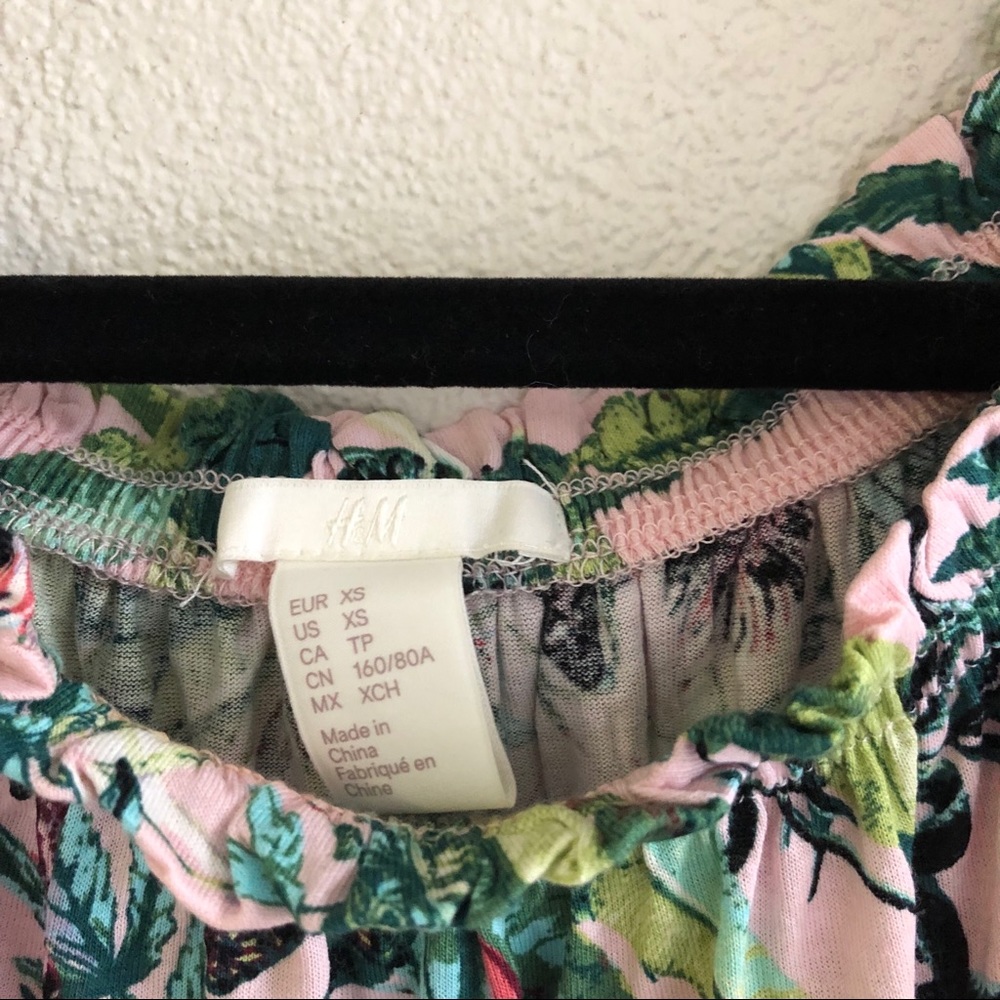 H&M blouse - Picture 3 of 4